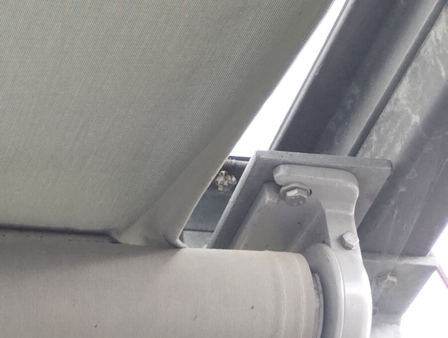  Bienennest entfernen